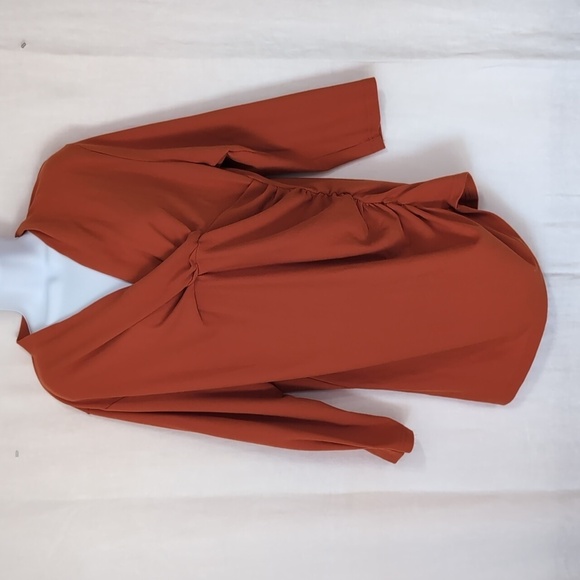 La Mode Ruched Burnt Orange Knit Sweater Top Size Large - Picture 1 of 5